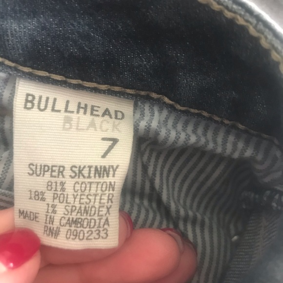 Bullhead dark wash stretch super skinny jeans in juniors 7 - Picture 6 of 6
